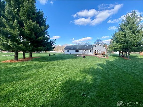 3rd image of 705 Boone Dr