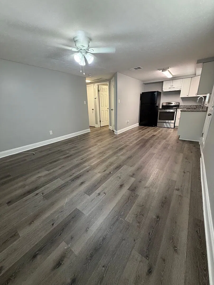 Riverside Marina Villas — Photo 4