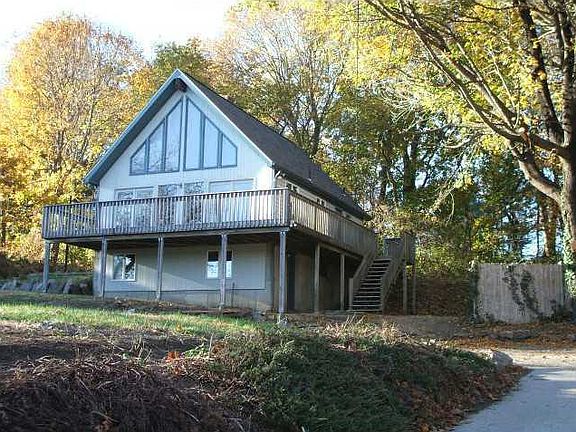 2nd image of 37 Border Dr