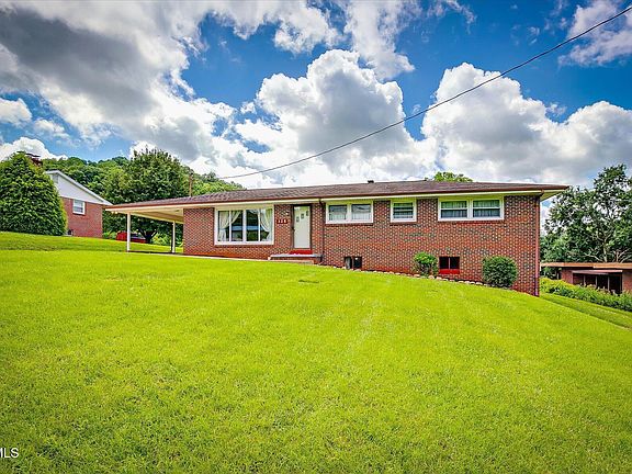 2nd image of 328 Brentwood Dr