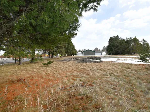 0 Stover Rd, Charlevoix, MI 49720