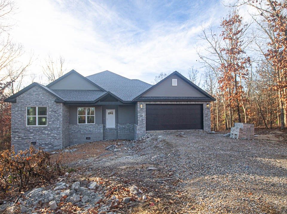 1st image of 6 McCoy Cir