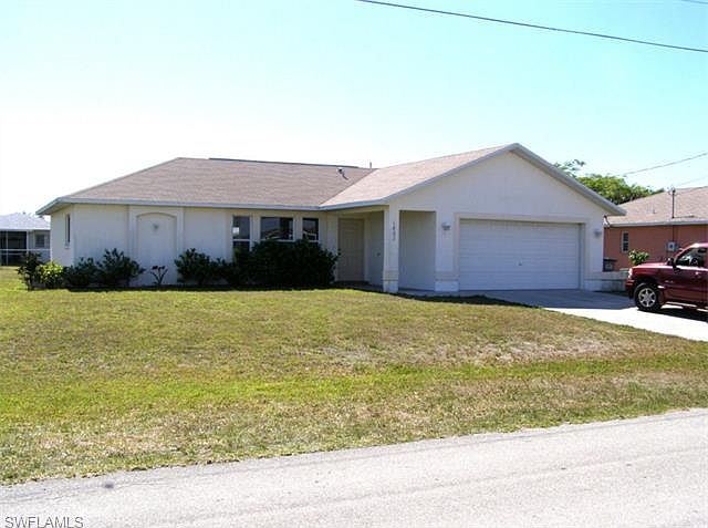 1st image of 1822 SE 1st Ave