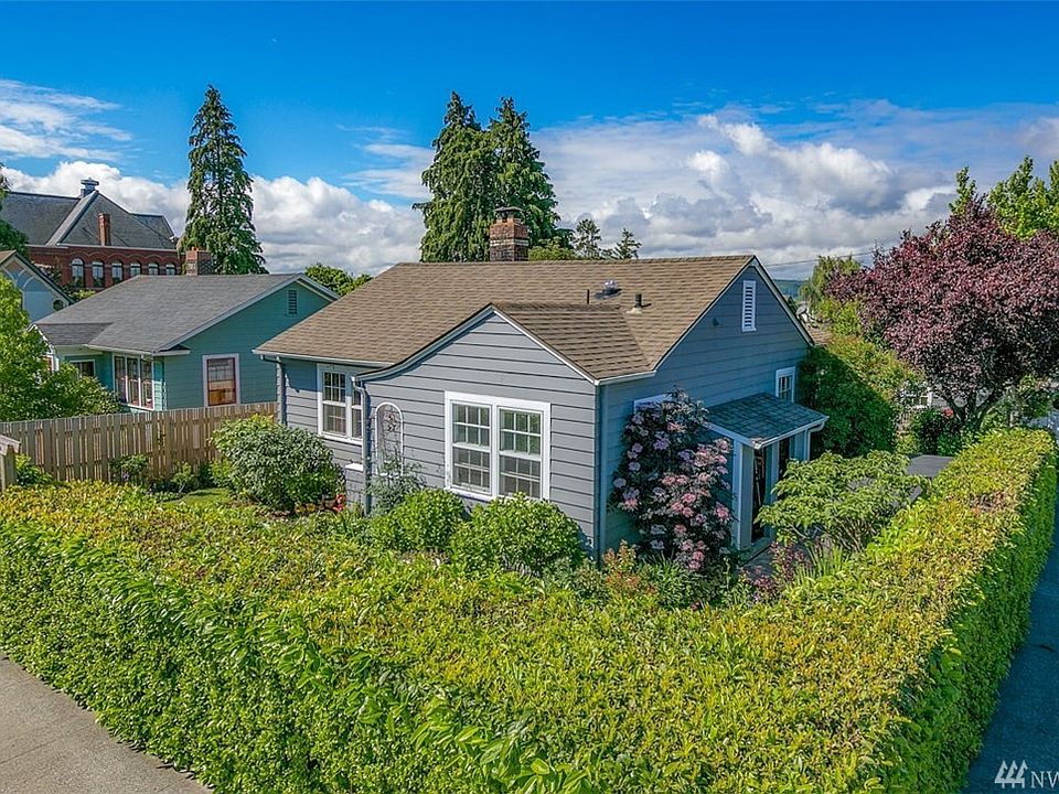Property is surrounded by hedge and fencing for comforting sense of privacy.