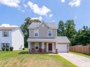 708 Raindrops Rd, Gastonia, NC 28054