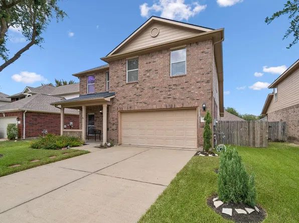 1006 Cove Crest Trl, Fresno, TX 77545