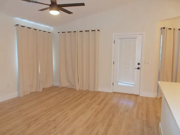 519 Crimson View Pl — Photo 6