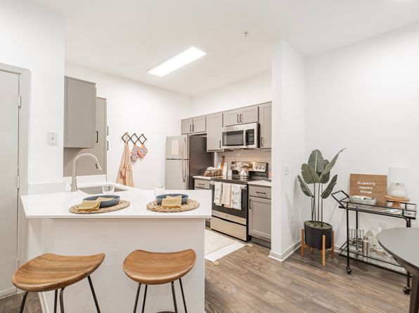 4599 W Davis St APT 432