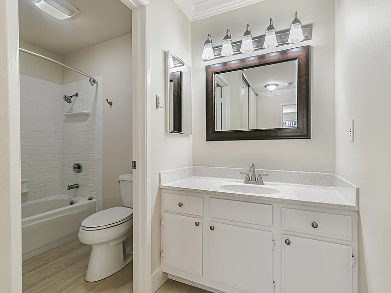 Santana Place — Photo 22