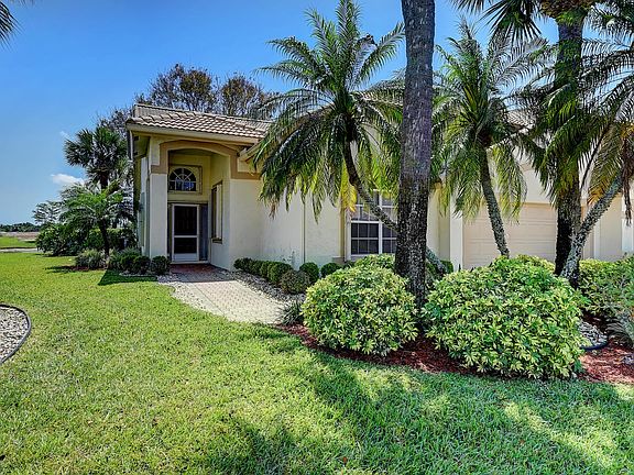 3rd image of 7083 Ashford Ln