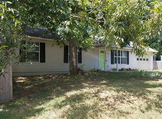 1105 E Harper Ave, Maryville, TN 37804