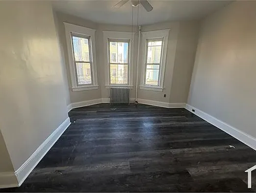 23 Cedar St — Photo 10