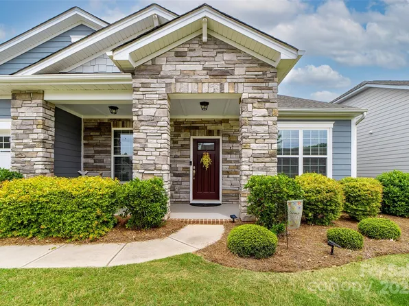 732 Wood Lily Dr, Belmont, NC 28012