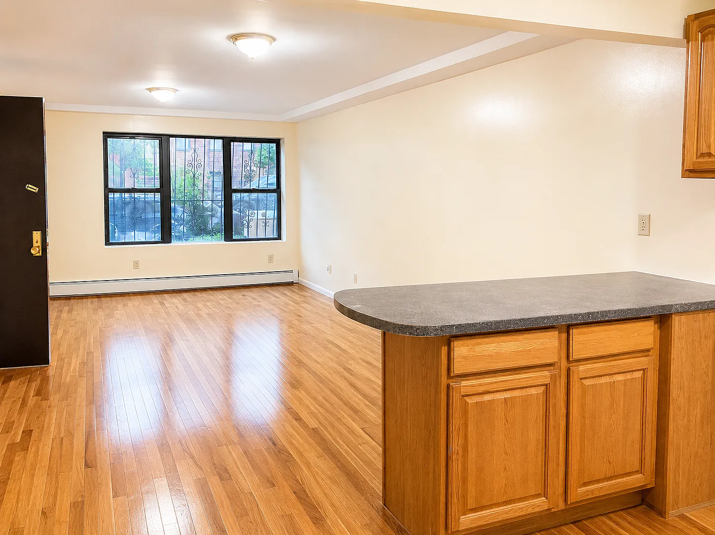 14 Suydam Place — Photo 2