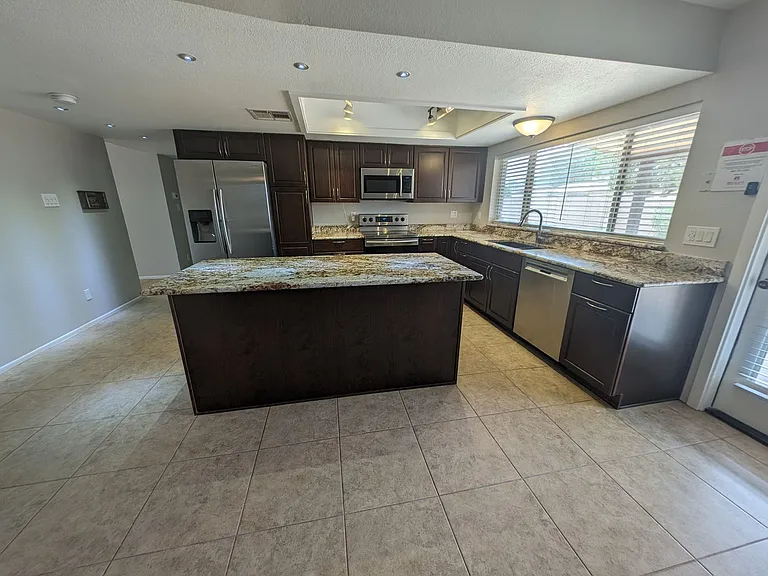 2431 W Plata Ave — Photo 12