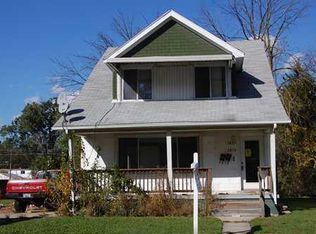 1819 E Pearl Ave, Hazel Park, MI 48030