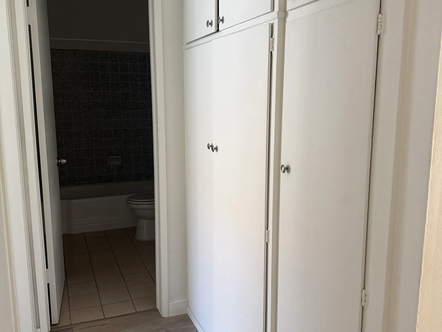 1 bed, 700 sqft, $2,100 — Photo 2