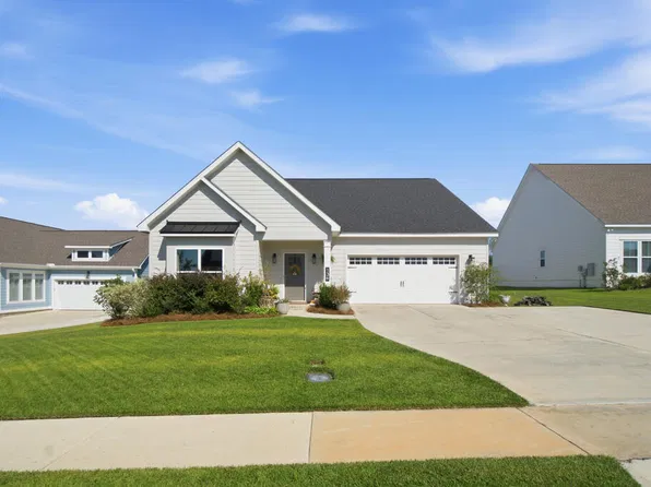 136 Leaf St, Midland City, AL 36350