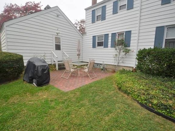 3rd image of 20 Northview Ter