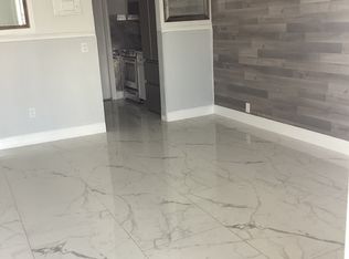 1097 W 28th St APT 1, Riviera Beach, FL 33404