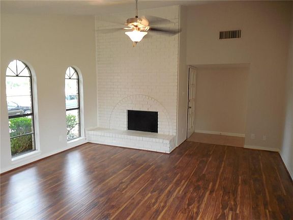 2nd image of 3505 Vista Oaks Dr
