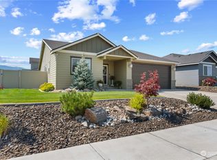 2284 2nd St, East Wenatchee, WA 98802