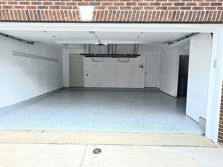 44272 Silkworth Ter — Photo 48