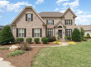 7442 Sahalee Dr, Denver, NC 28037