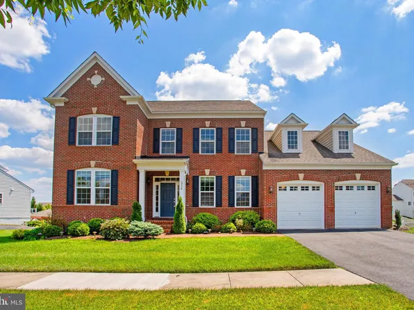 214 Harbinger Dr, Rockville, MD 20855