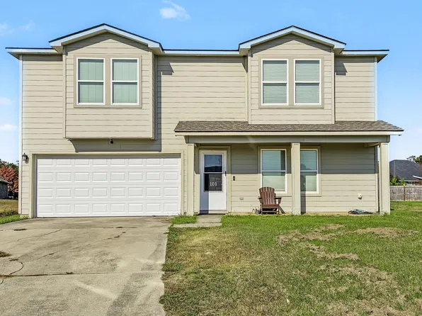 101 Coach Glen Dr, Owens Cross Roads, AL 35763