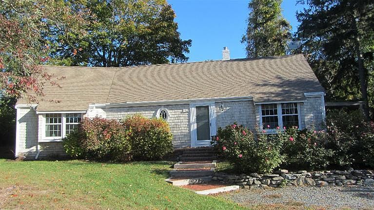 1st image of 102 Sea St