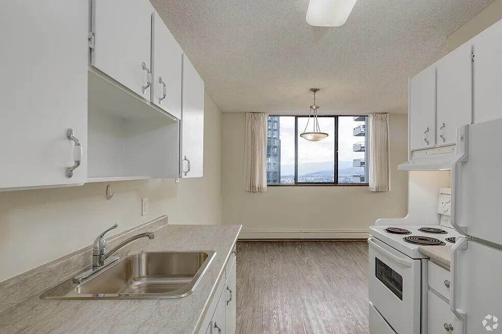 1 bed, 766 sqft, $2,235 — Photo 4