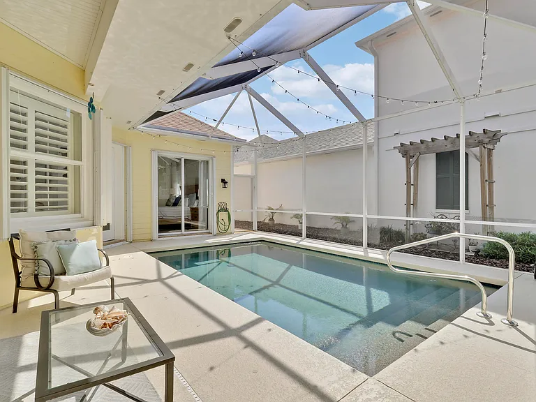 511 Sweet Bay Cir — Photo 33