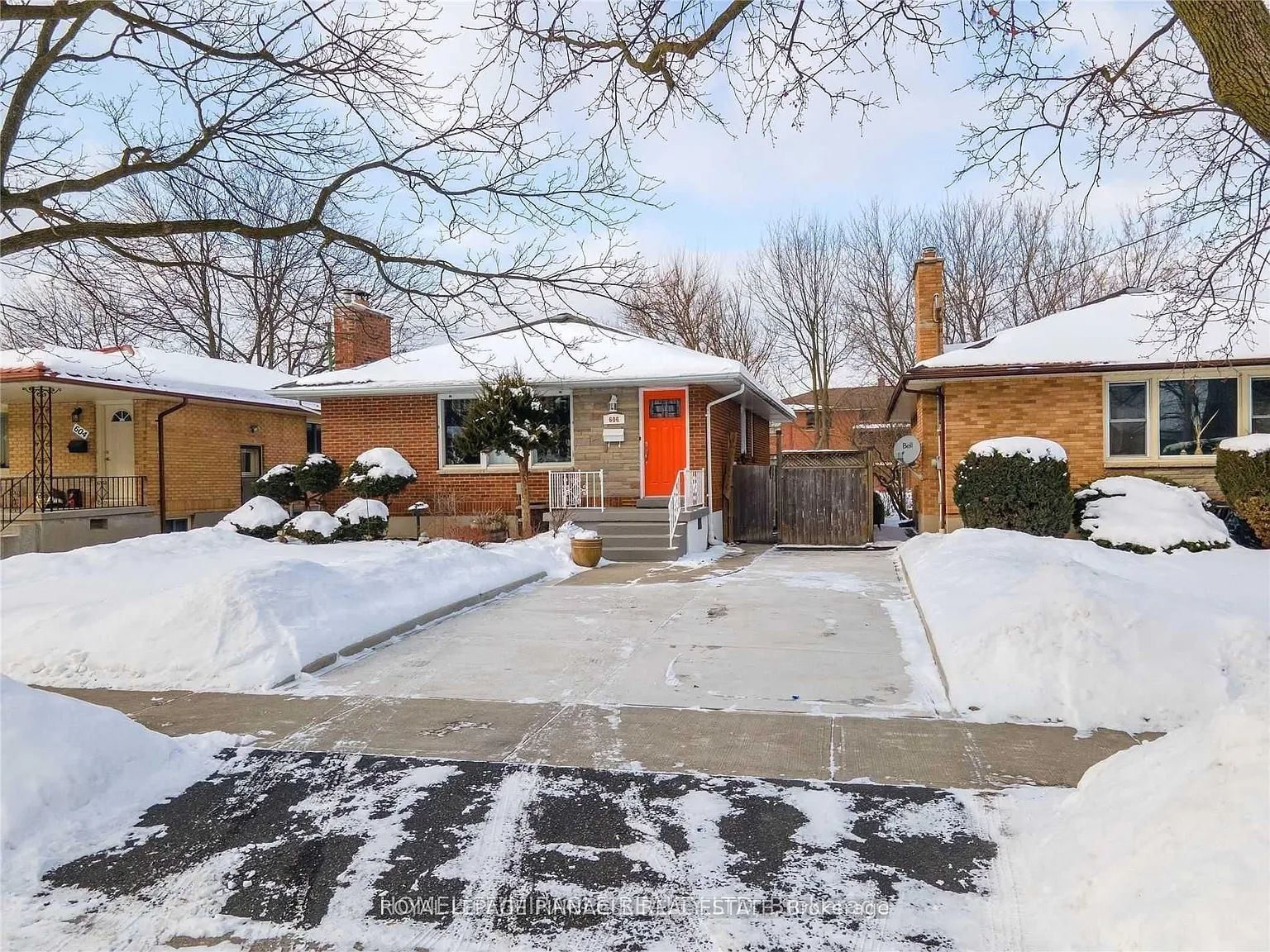 3 bed, $4,000 — Photo 1
