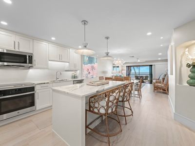 1795 Middle Gulf Dr APT 302, Sanibel, FL, 33957