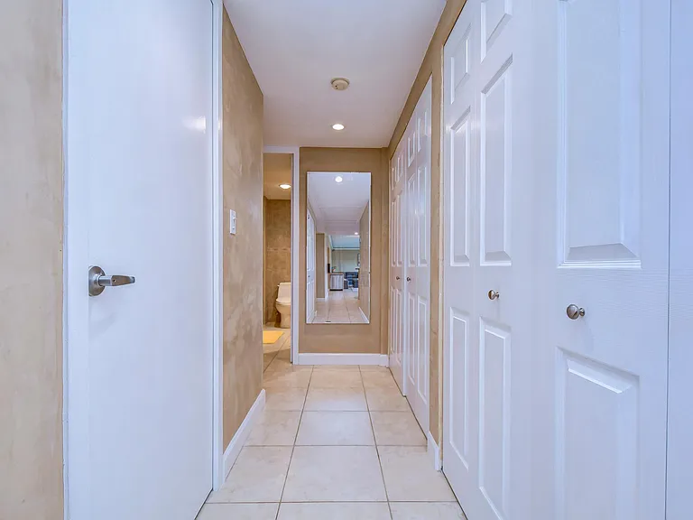 880 Mandalay Ave #410 — Photo 17