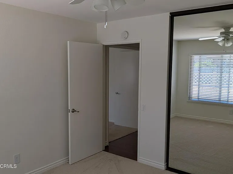 34010 Village 34 — Photo 17