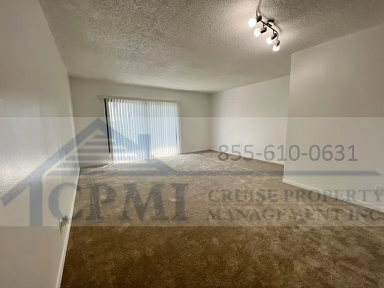 Colonial Village - 7550 Stirling Rd — Photo 53