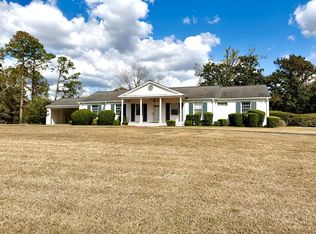 1206 Center Dr, Vidalia, GA 30474