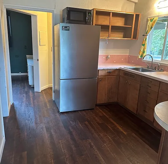 351 W 10th Ave #3/4 — Photo 7
