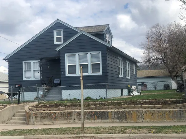 15 3rd Ave SE, Cut Bank, MT 59427