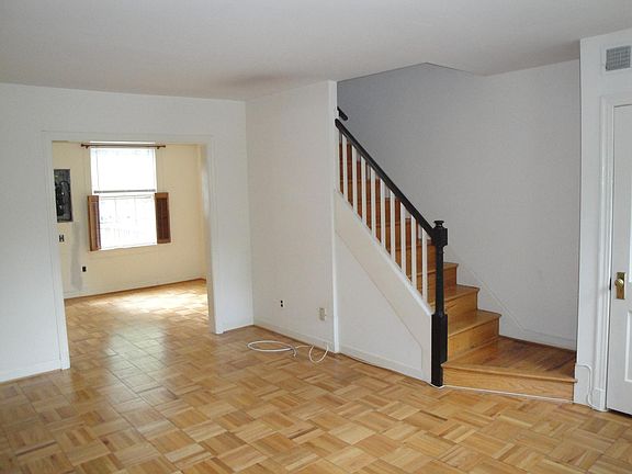 2nd image of 1510 S Edgewood St APT 551