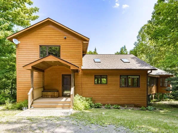 38 Sawmill Ln, Lutsen, MN 55612