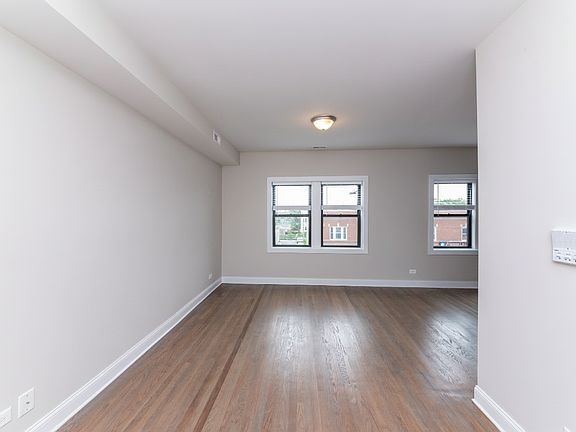 4th image of 3407 W Fullerton Ave #2