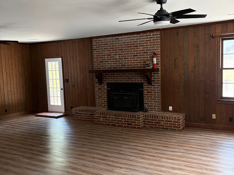 412 Hummingbird Way — Photo 13