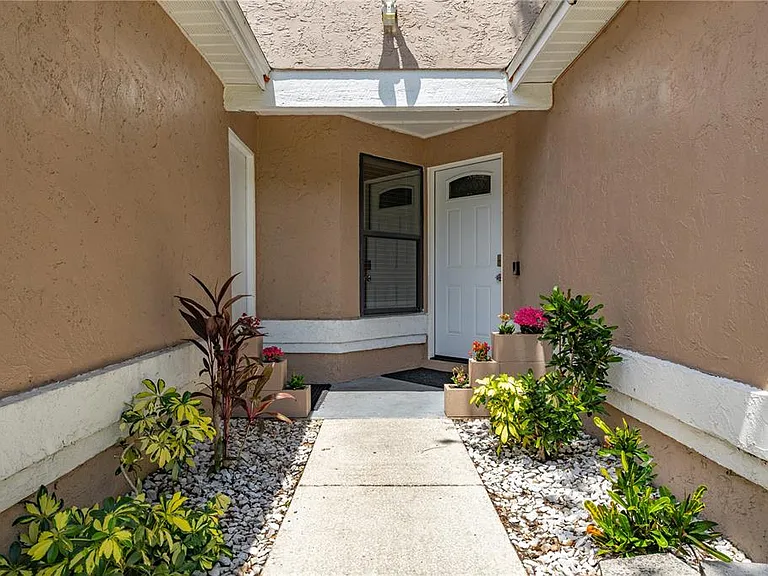 6613 Chantry St — Photo 1