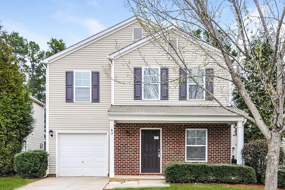 3 bed, 2.5 bath, 1780 sqft, $1,980 — Photo 1