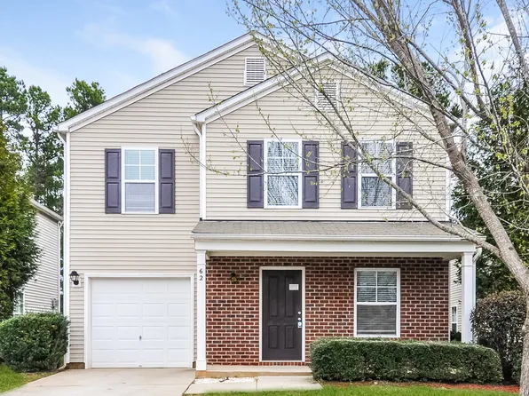62 Brookhaven Dr, Clayton, NC 27527