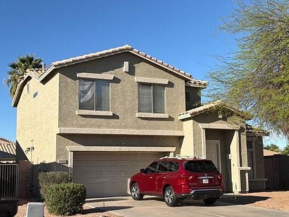 3rd image of 2744 E Indian Wells Pl