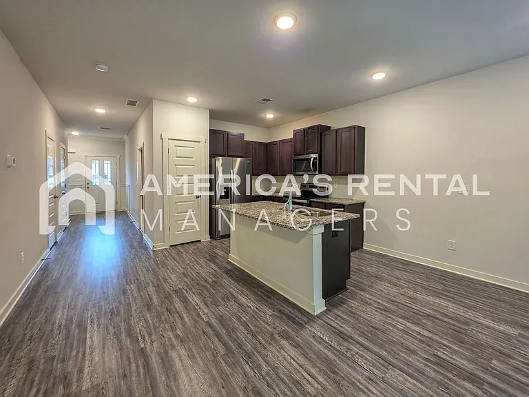 680 The Heights Ln — Photo 18